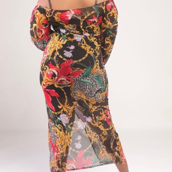 Plus Size Off-Shoulder Floral Maxi Dress - Picture 5 of 5